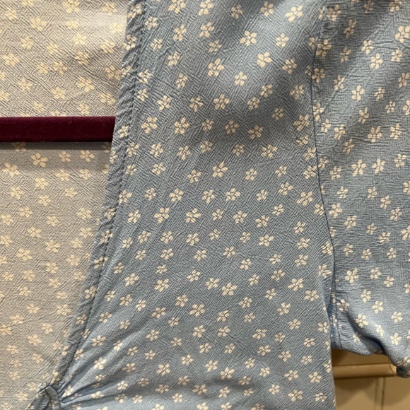 Blue Floral Tie Front Pacsun Top - Picture 4 of 4